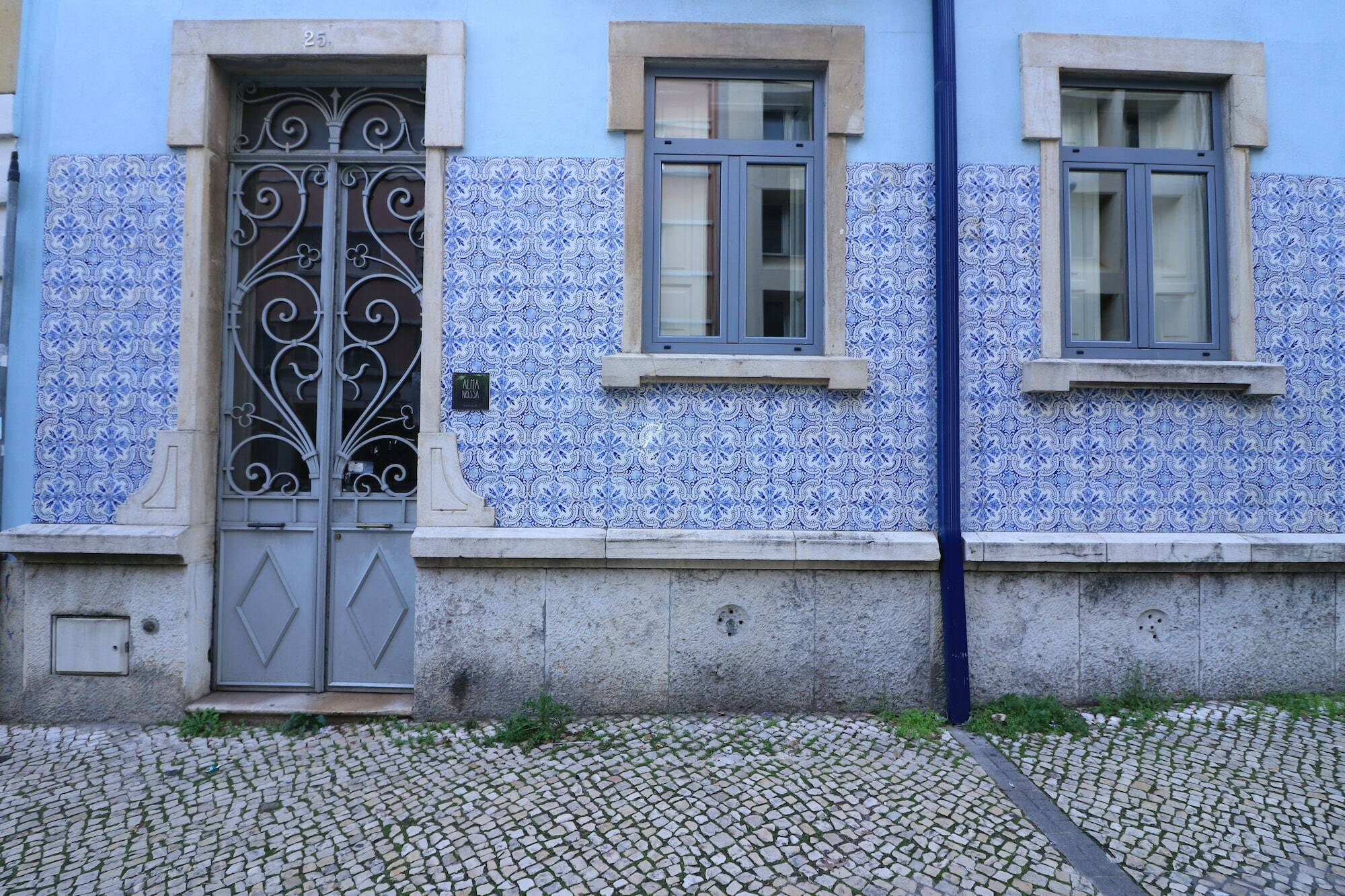 Alma Nossa Guest House Lisbon Exterior photo